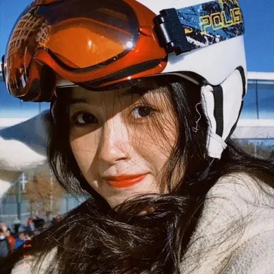 小鱼莉莉